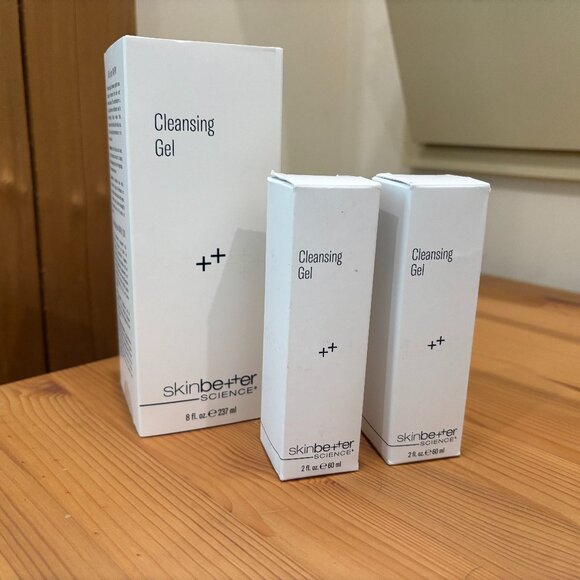 Skinbetter Cleansing Gel Full Size + 2 Travel Size - Picture 1 of 4